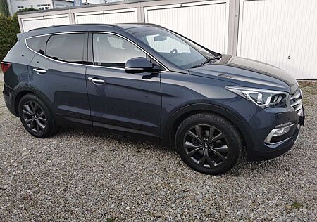 Hyundai Santa Fe Style 4WD