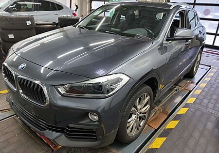 BMW X2 Baureihe sDrive 18 i Advantage