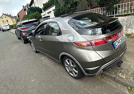 Honda Civic 1.8i-VTEC Executive