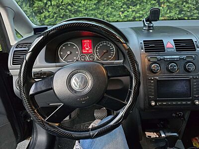 Volkswagen Touran 2.0 TDI DSG Highline