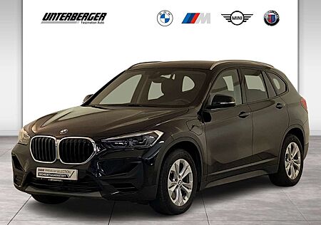 BMW X1 xDrive25e AHK Navi Sportsitze LED PDC DAB Shz