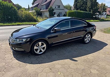 VW Passat CC Volkswagen 2.0 TDI BlueMotion Technology