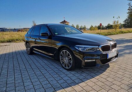 BMW 540 540d xDrive Touring M-Sport/Aerodynamik LED ConnectedDrive