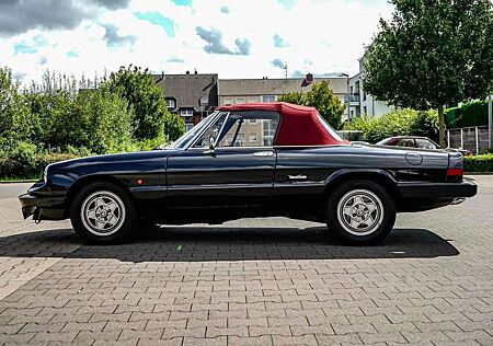 Alfa Romeo Spider 1.6