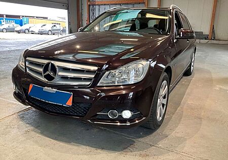 Mercedes-Benz C 250 T CGI Avantgarde +AHK+NAVI+LEDER+FACELIFT+