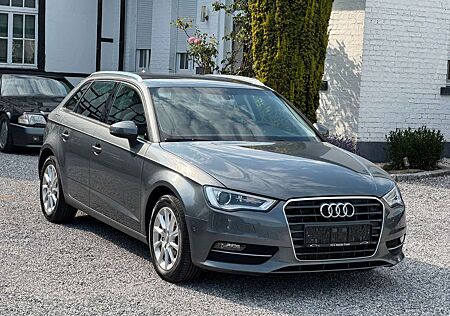 Audi A3 Sportback 2.0 TDI attraction *Xenon*Navi*