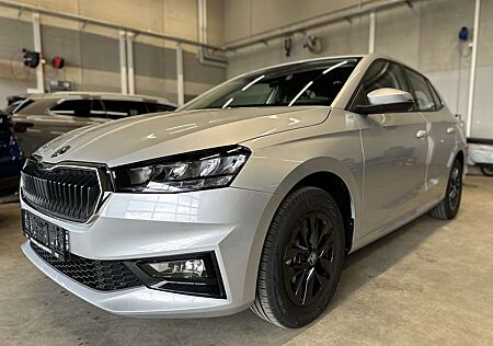 Skoda Fabia 1,0TSI 130Jahre SHZ Kamera Alu 5J.Garantie