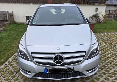 Mercedes-Benz B 180 CDI
