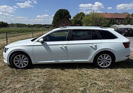 Skoda Superb Combi 1.8 TSI Style