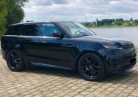 Land Rover Range Rover Sport SE Dynamic-Black Pack-22 Zoll-Winterpaket