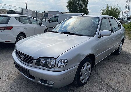 Toyota Corolla 1.4 linea sol limited,Klima