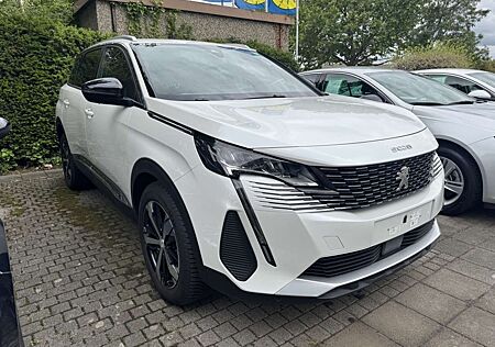 Peugeot 5008 1.5 Allure Pack AT 7-Si+Navi+SHZ+R-Kam+DAB+