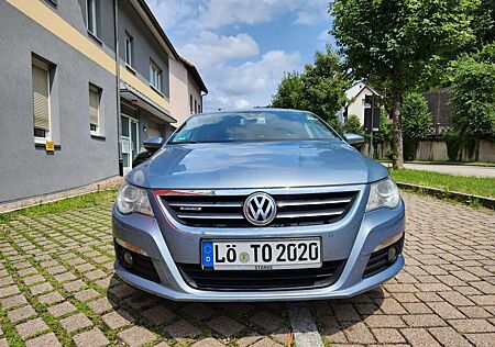 VW Passat CC Volkswagen 2.0 TDI BlueMotion Technology