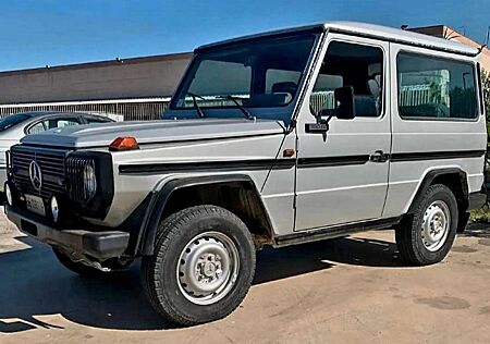Mercedes-Benz G 300 300 GD