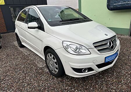 Mercedes-Benz B 200 ***KLIMAANLAGE***SITZHEIZUNG***PDC***TÜV*