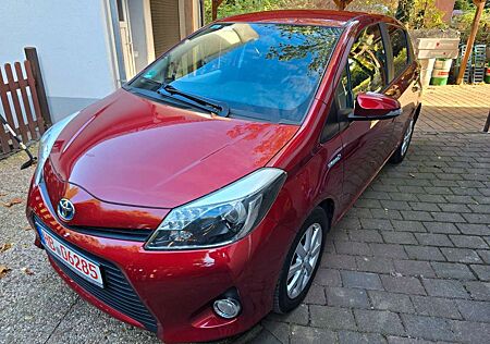 Toyota Yaris gebraucht kaufen Toyota Yaris Hybrid Edition 2014