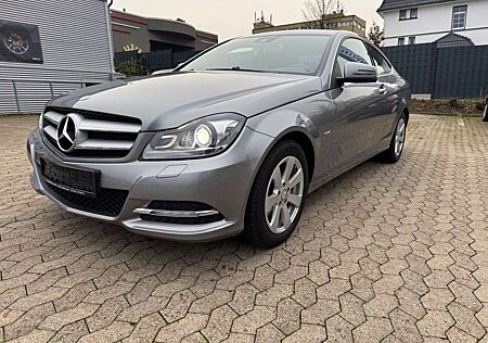 Mercedes-Benz C 180 CGI Coupe aus 1.Hand und erst 52200 km