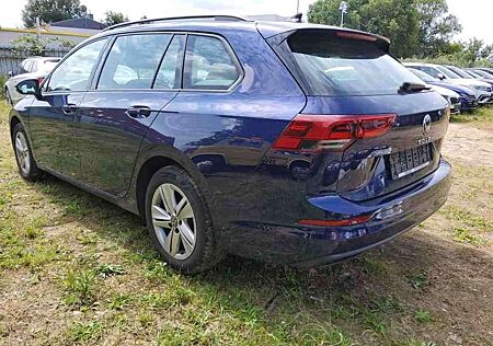 VW Golf Volkswagen VIII Variant Life Panorama LED PDC ACC NAVI