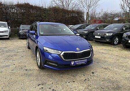 Skoda Octavia Combi 2.0 TDI Ambition DSG LED+STANDHEIZUNG+SPURA.