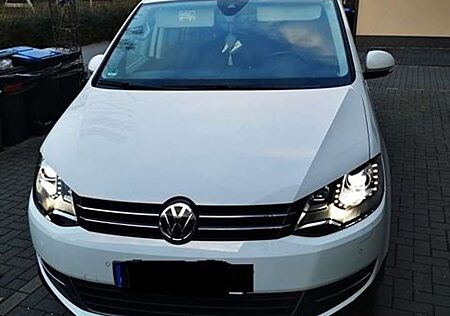 VW Sharan Volkswagen Diesel 2.0 TDI DSG (BlueMotion Technology)