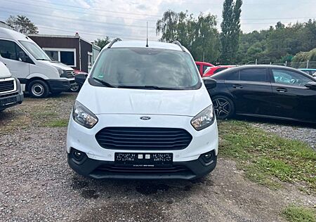 Ford Transit Courier Trend