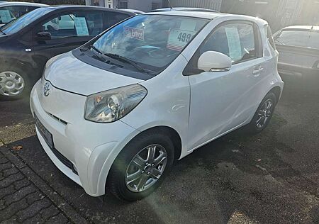 Toyota iQ +