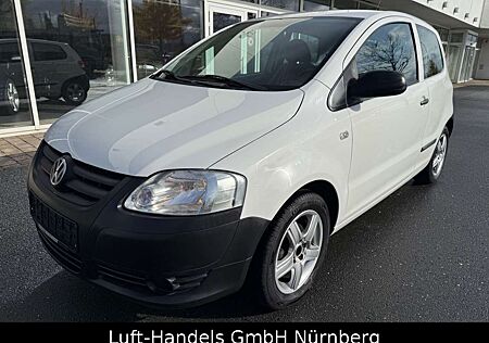 VW Fox Volkswagen Basis 1.2 8 x Bereift 1.Hand Alufelgen