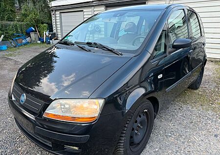 Fiat Idea 1.2 16V Active