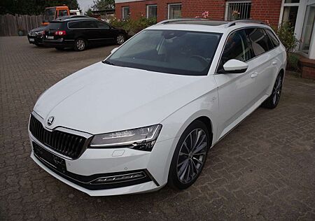 Skoda Superb Laurin&Klement "Leder,PDC,LED,AHK,Pano,DSG,Allrad"