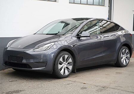 Tesla Model Y Long Range AWD *Mwst. ausweisbar*1.Hand*