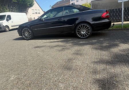 Mercedes-Benz CLK 320 CLK Cabrio 320 CDI 7G-TRONIC Avantgarde DPF