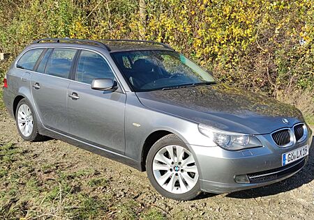 BMW 525d 525 Touring Aut. PDC AHK Bi-Xenon Sitzheizung