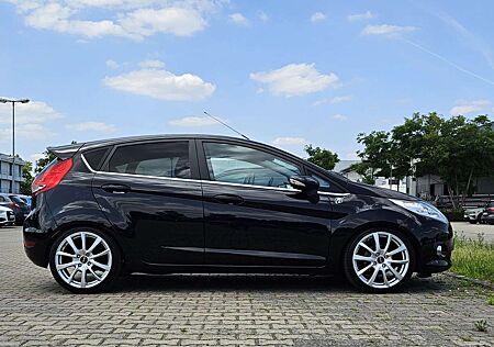 Ford Fiesta 5-Türer 1.4 Titanium, 17 Zoll