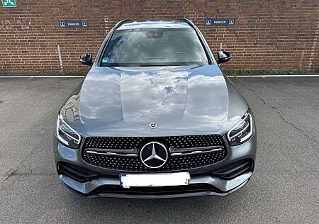 Mercedes-Benz GLC 300 de 4Matic 9G-TRONIC