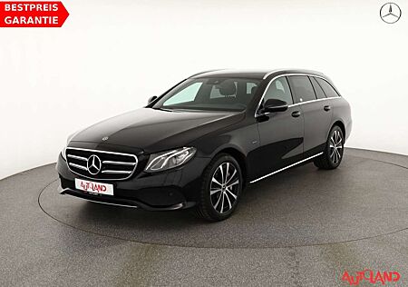 Mercedes-Benz E 300 E300 T de LED Navi Standheizung Burmester Kamera