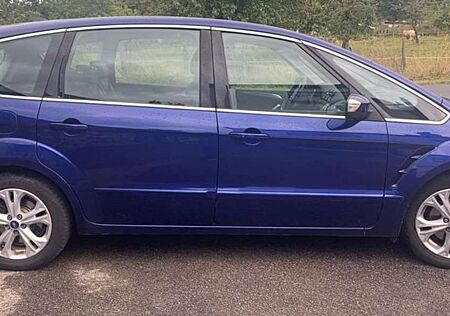 Ford S-Max 2.0 TDCi DPF Aut. Titanium