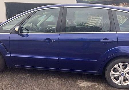 Ford S-Max 2.0 TDCi DPF Aut. Titanium
