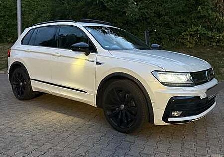 VW Tiguan Volkswagen Highline BLACKSTYLE