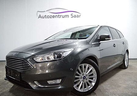 Ford Focus Turnier Titanium Xenon Navi Automatik AHK