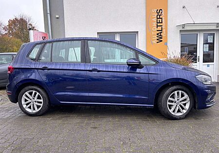 VW Golf Sportsvan Volkswagen Comfortline = Appel CarPlay Navi