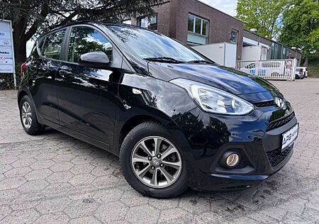 Hyundai i10 AUT. KLIMA SITZ+LENKRADHEIZUNG ALLWETTER ALU