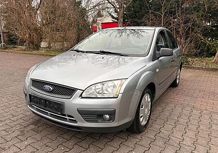 Ford Focus 1.6 16V