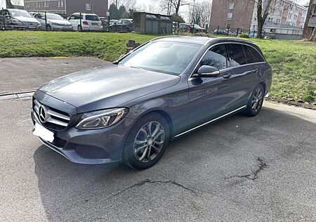 Mercedes-Benz C 220 Familienfahrzeug zuverlässig, gepflegt