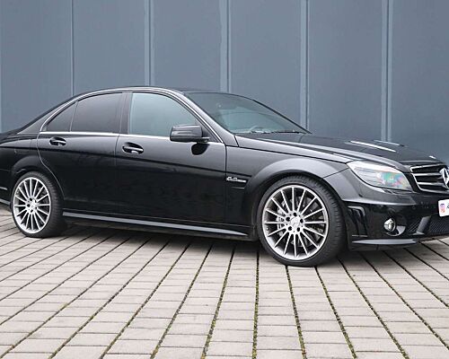 Mercedes-Benz C 63 AMG 7G-TRONIC Performance Package 487PS Sammlerzustand
