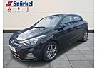 Hyundai i20 Navigation, Rückfahrkamera, Sitzheizung