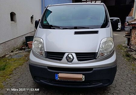 Renault Trafic 2.5 dCi 150 FAP Combi L2H1