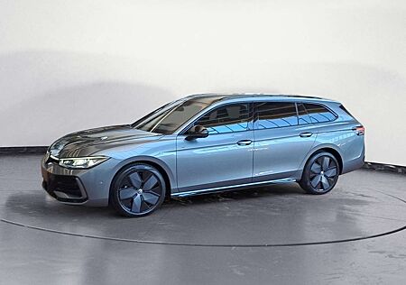 VW Passat Volkswagen R-Line 2,0 l TDI SCR 4MOTION 7-Gang-Dop