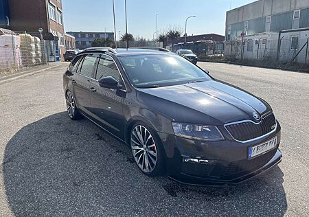 Skoda Octavia III Combi Combi 2.0 TSI (Green tec) RS