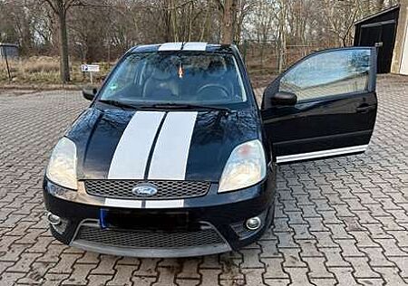 Ford Fiesta Basis....ST Tüv bis 01.01.2027
