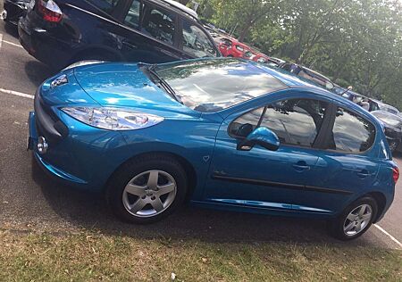 Peugeot 207 95 VTi Urban Move - NEUE STEUERKETTE
